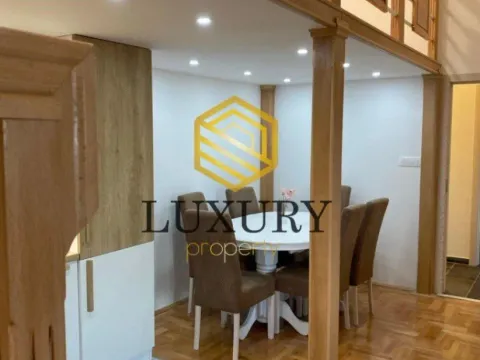 Prodaja, dvosoban stan, 75m², City Kvart, Podgorica - image 10