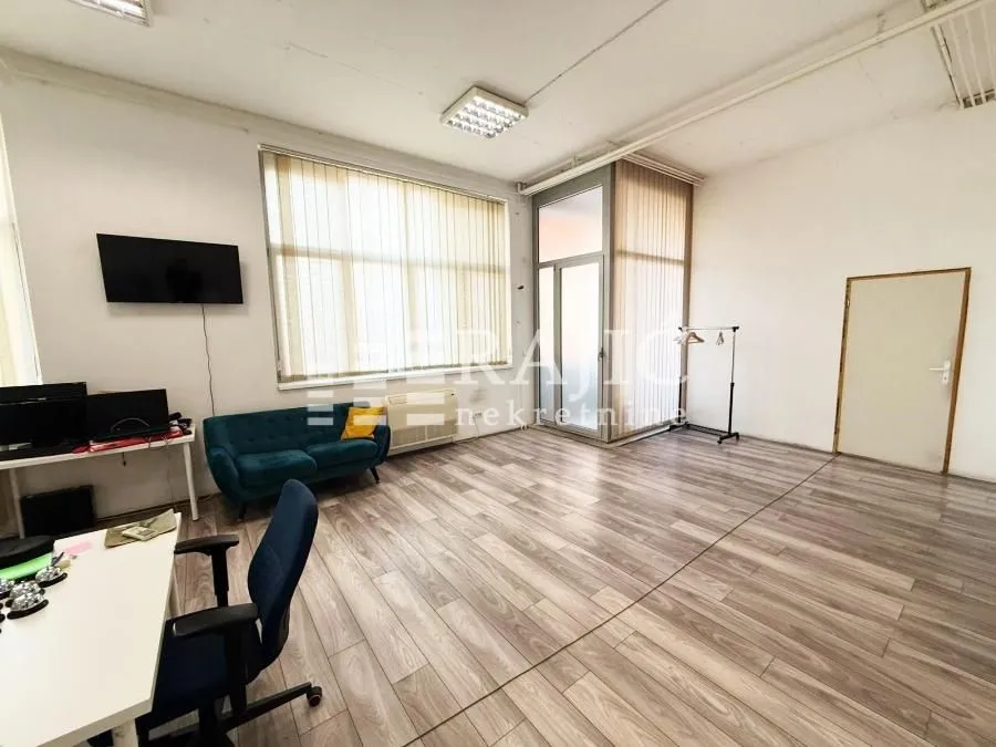 Rent, office space, 165m², Stari Grad, Beograd