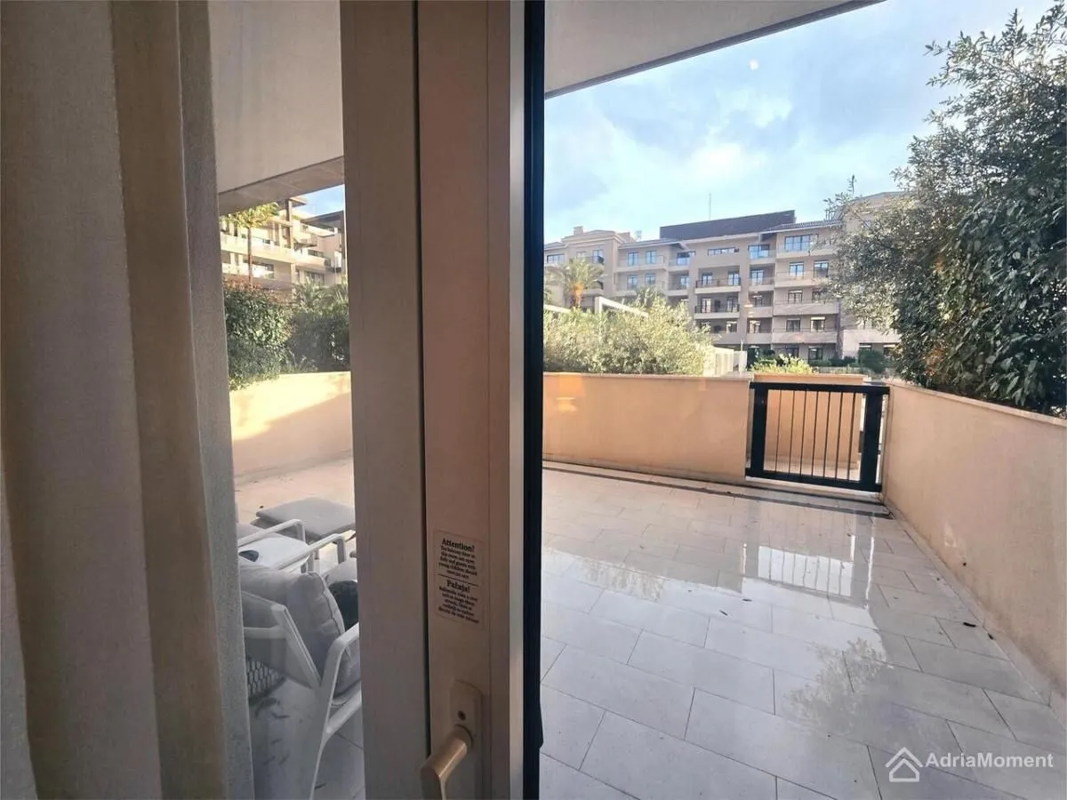 Prodaja, jednosoban stan, 98m², Porto Montenegro, Tivat