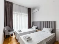 Izdavanje, dvosoban stan, 54m², Bečići, Budva - image 8