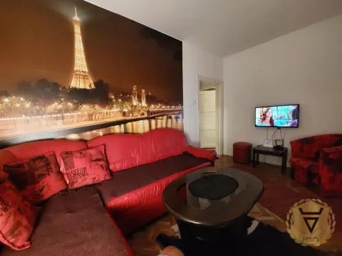 Izdavanje, dvosoban stan, 45m², Stari Grad, Beograd