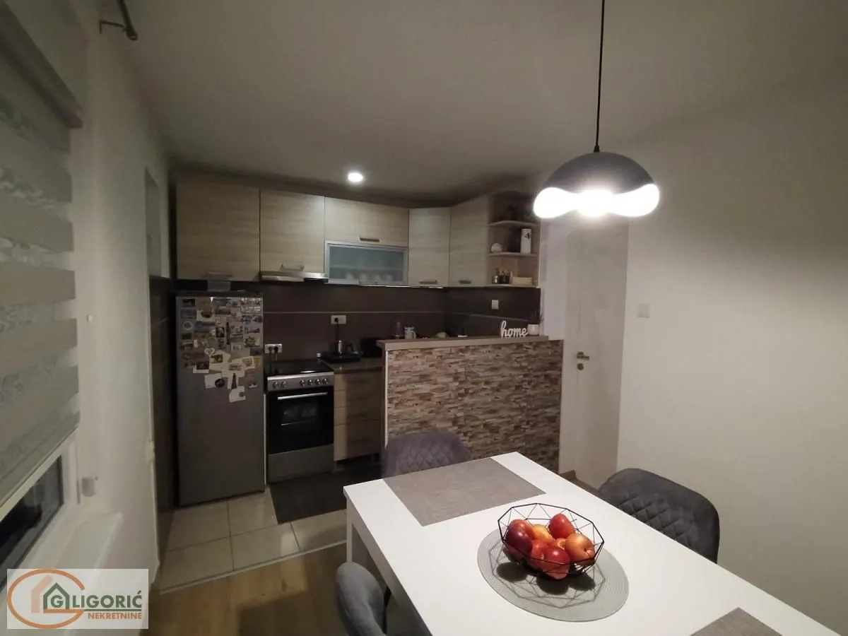 Sale, house, 80m², Cvetkova Pijaca, Zvezdara Sve Podlokacije