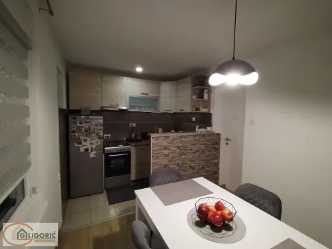 Prodaja, kuća, 80m², Cvetkova Pijaca, Zvezdara Sve Podlokacije - image 4