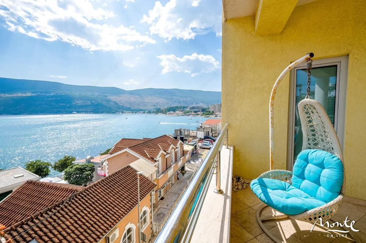 Sale, four bedroom apartment, 158m², Igalo, Herceg Novi