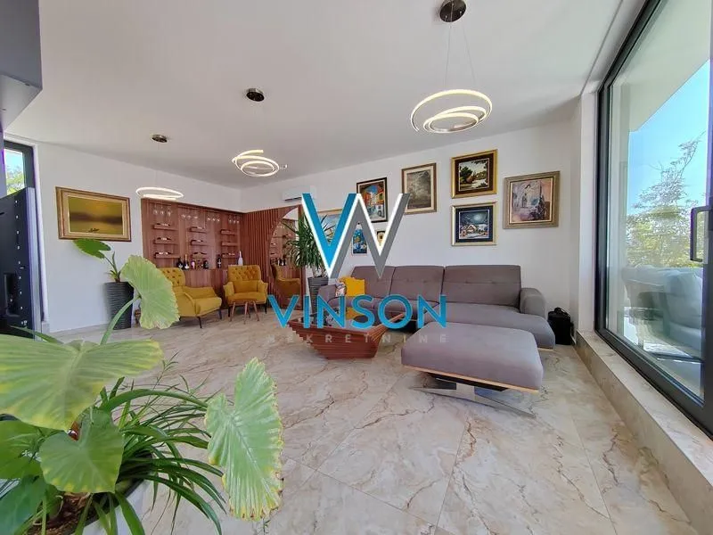 Sale, apartment, 145m², Sremska Kamenica, Petrovaradin