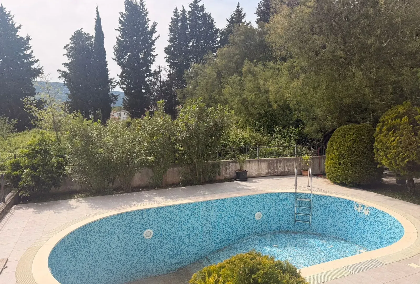 Prodaja, jednosoban stan, 47m², Baošići, Herceg Novi