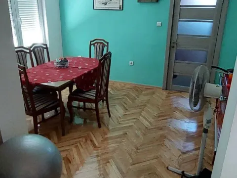 Prodaja, kuća, 300m², Podgorica, Crna Gora - image 13