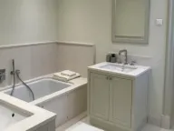 Prodaja, jednosoban stan, 146m², Centar, Tivat - image 13