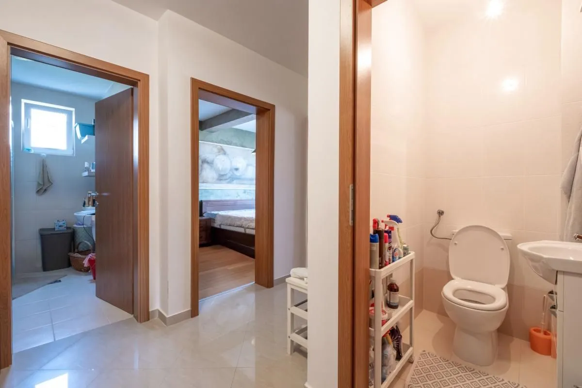 Prodaja, dvosoban stan, 76m², Budva, Crna Gora