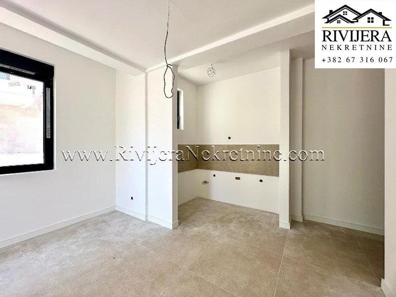 Prodaja, jednosoban stan, 49m², Dobrota, Kotor