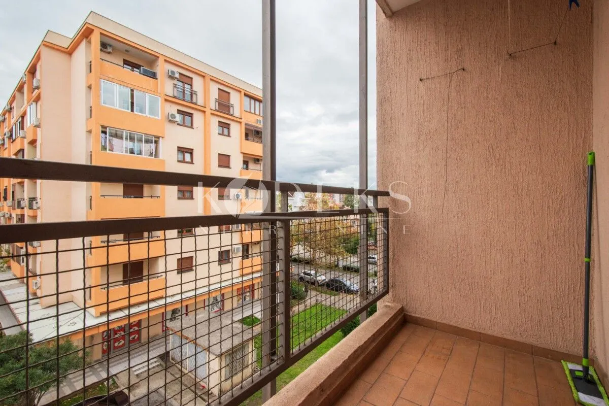 Rent, two bedroom apartment, 69m², Stari Aerodrom, Podgorica