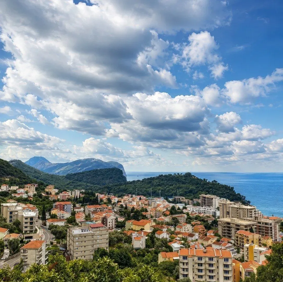 Rent, apartment, 142m², Petrovac, Budva