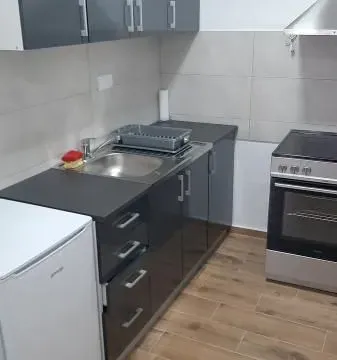 Izdavanje, dvosoban stan, 48m², Podbara, Novi Sad Sve Podlokacije - image 7