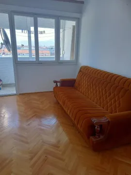 Rent, two bedroom apartment, 80m², Ljubović, Podgorica - image 14