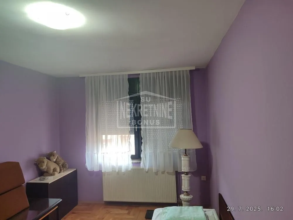 Prodaja, kuća, 160m², Kertvaroš, Subotica