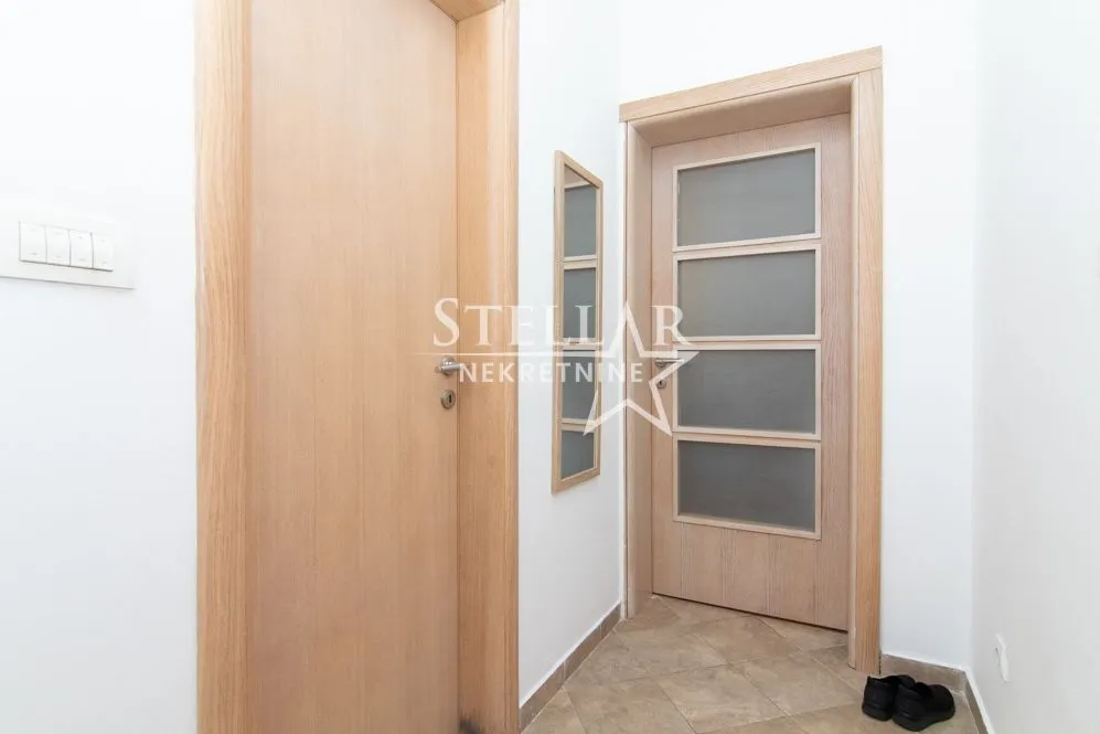 Rent, apartment, 42m², Stari Aerodrom, Podgorica