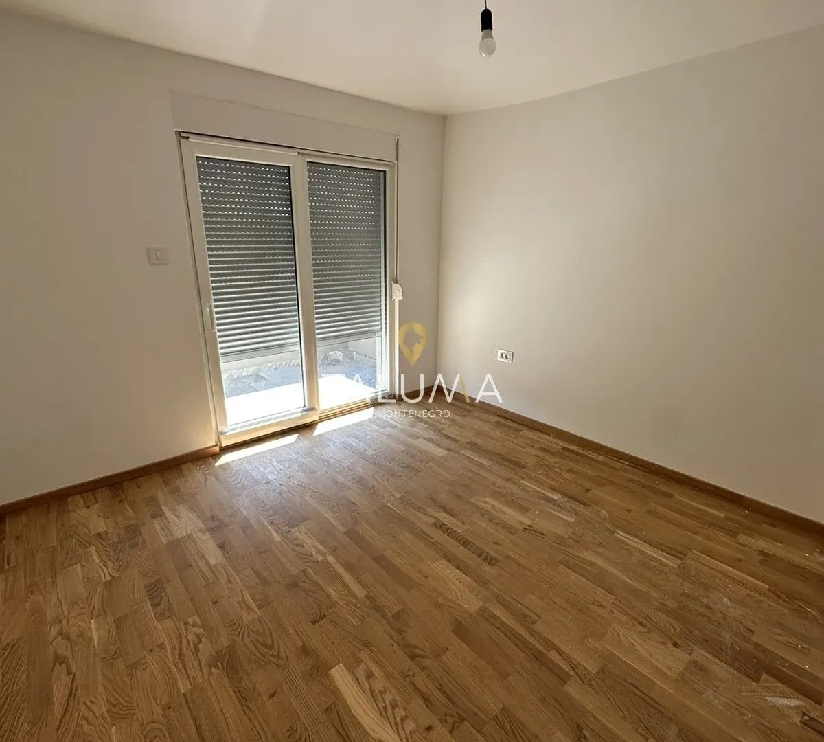 Prodaja, dvosoban stan, 84m², Zagorič, Podgorica