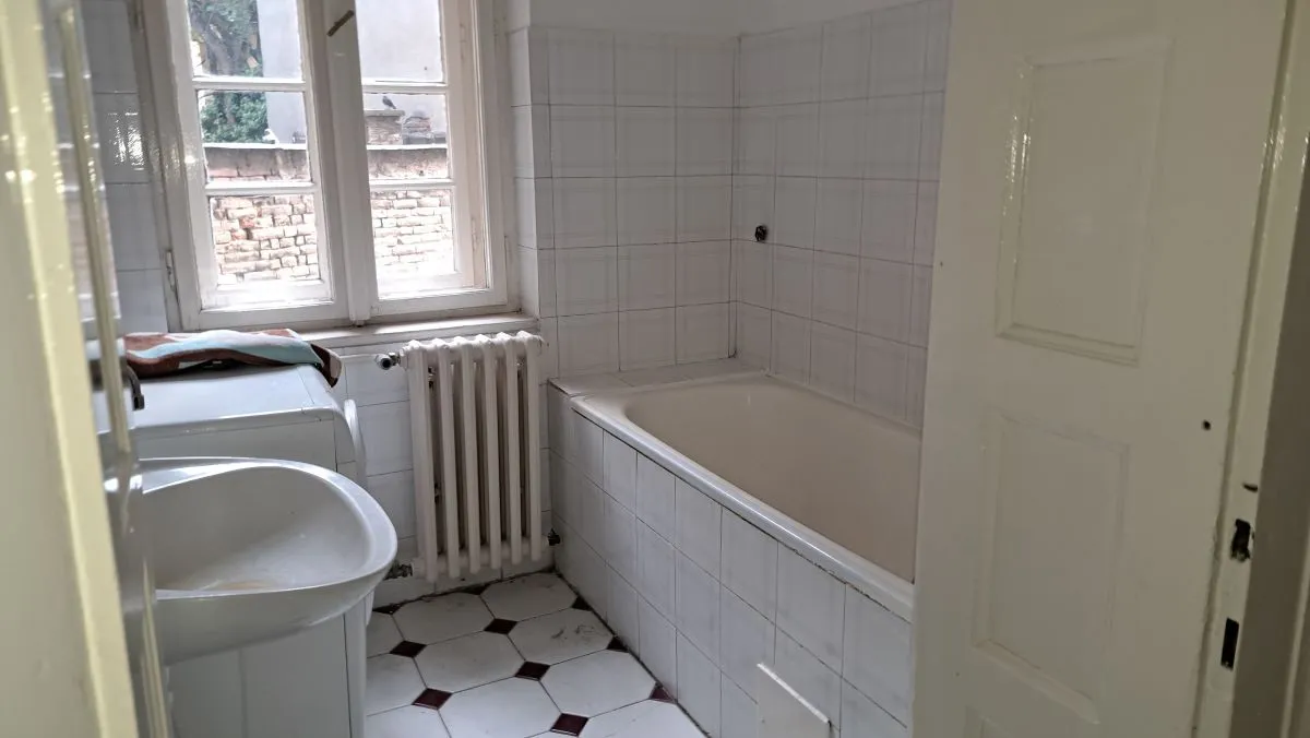 Sale, four bedroom apartment, 98m², Skadarlija, Beograd