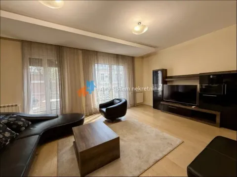 Rent, four bedroom apartment, 185m², Neimar, Vračar Sve Podlokacije - image 3