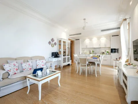 Prodaja, dvosoban stan, 135m², Porto Montenegro, Tivat - image 4