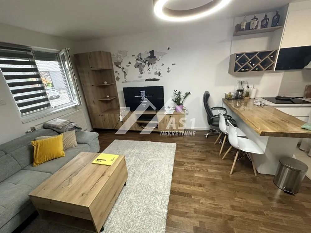 Izdavanje, trosoban stan, 63m², Adice, Novi Sad Sve Podlokacije