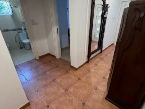 Izdavanje, dvosoban stan, 110m², Sutomore, Bar - image 2