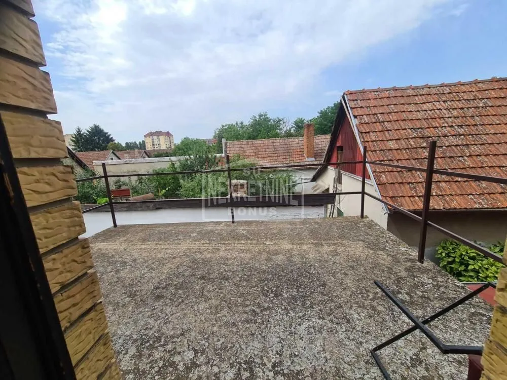 Prodaja, kuća, 156m², Dudova Šuma, Subotica