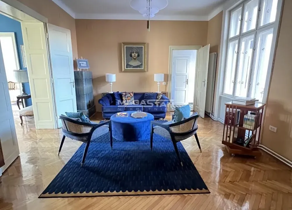 Izdavanje, četvorosoban stan, 122m², Stari Grad, Beograd