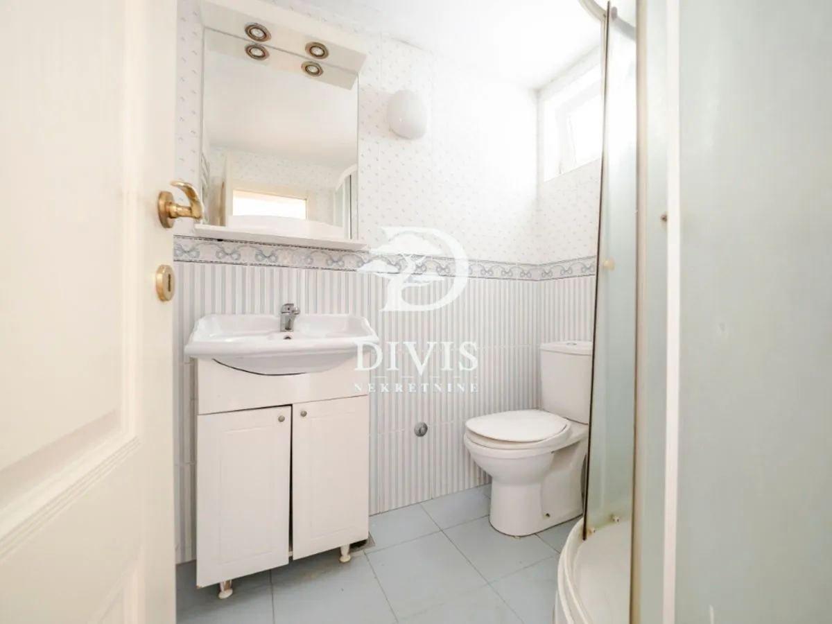 Rent, apartment, 290m², Olimp, Zvezdara Sve Podlokacije