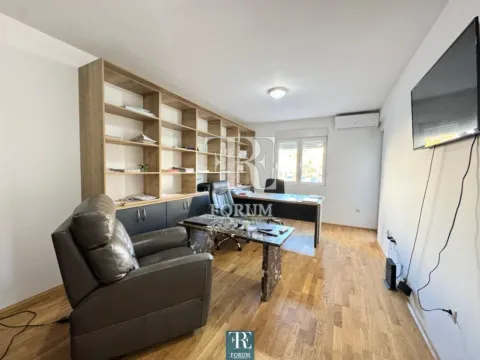 Sale, one bedroom apartment, 45m², Stari Aerodrom, Podgorica - image 3