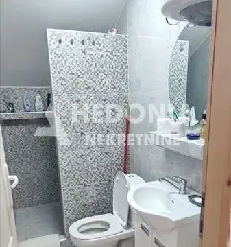 Sale, house, 153m², Zemun Meandri, Zemun Sve Podlokacije - image 10