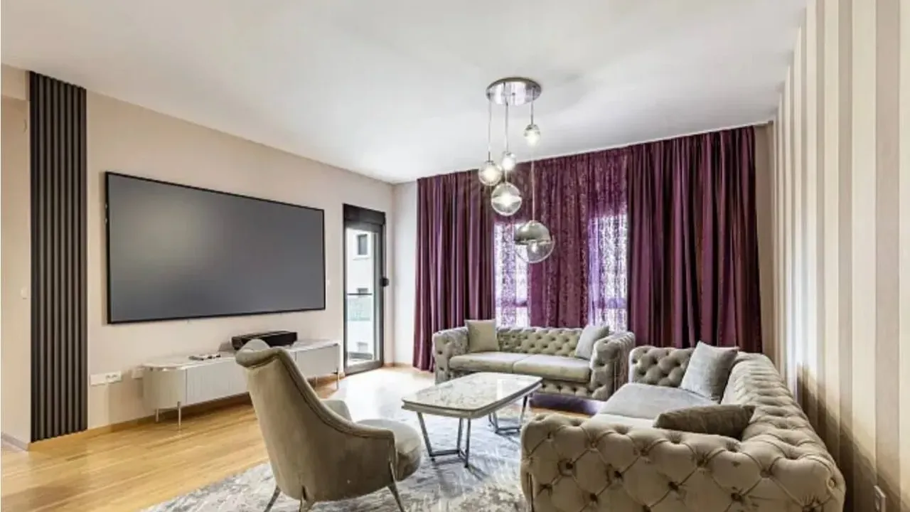 Sale, two bedroom apartment, 84m², Bečići, Budva