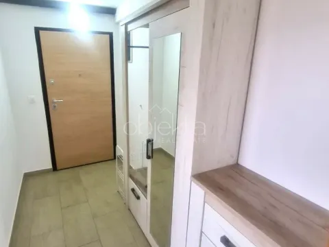 Rent, apartment, 45m², Tivat, Crna Gora - image 4