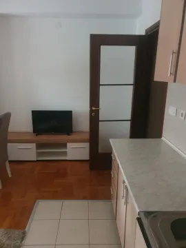 Rent, one bedroom apartment, 36m², City Kvart, Podgorica - image 13