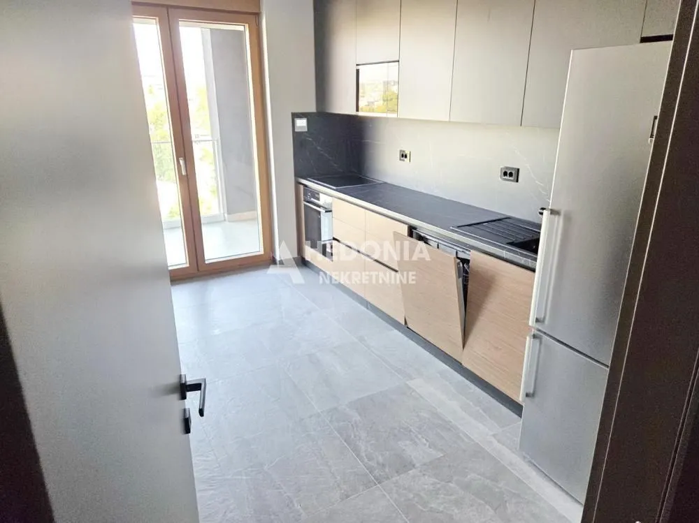 Rent, office space, 245m², Novi Beograd Blok 65, Novi Beograd Sve Podlokacije