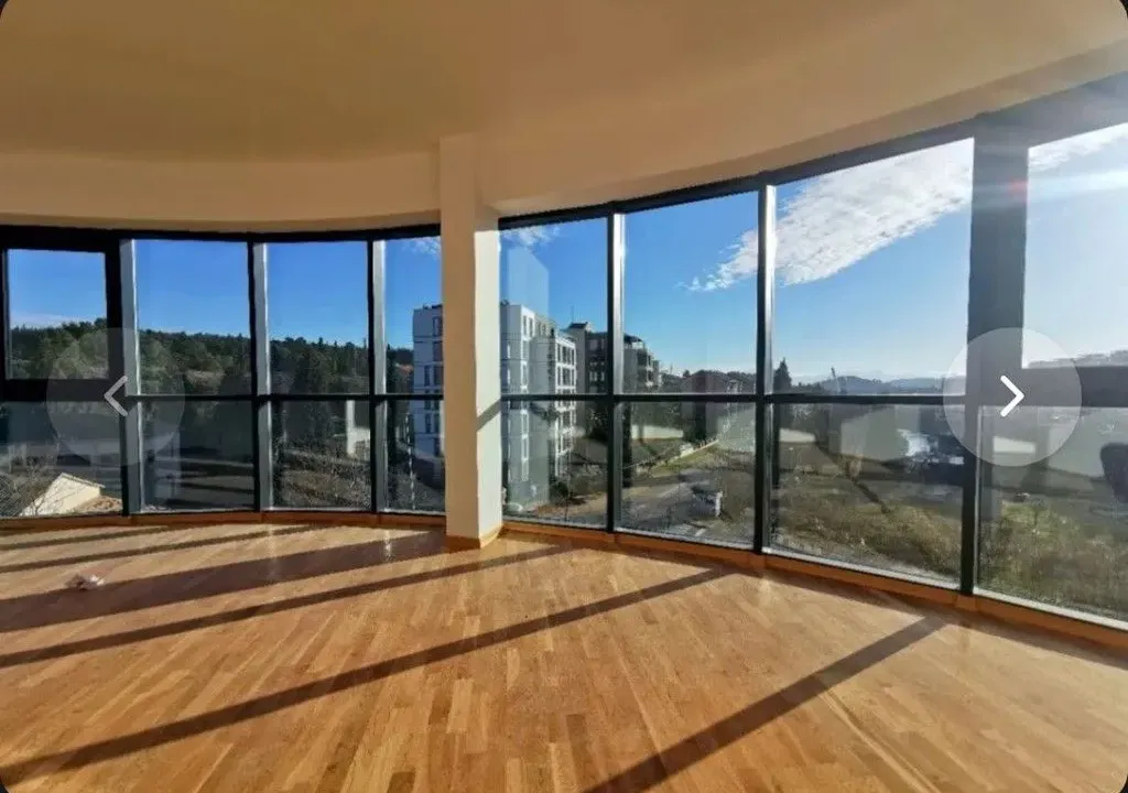 Izdavanje, trosoban stan, 120m², Vezirov Most, Podgorica