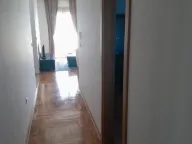 Izdavanje, jednosoban stan, 45m2, Budva