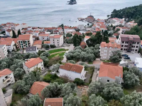 Prodaja, plac, 237m², Petrovac, Budva - image 3