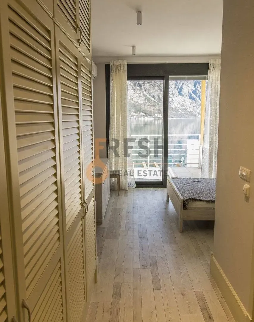 Prodaja, kuća, 586m², Kotor, Crna Gora