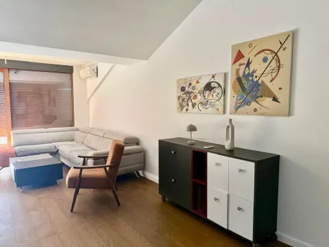 Rent, two bedroom apartment, 108m², Dobrota, Kotor - image 5