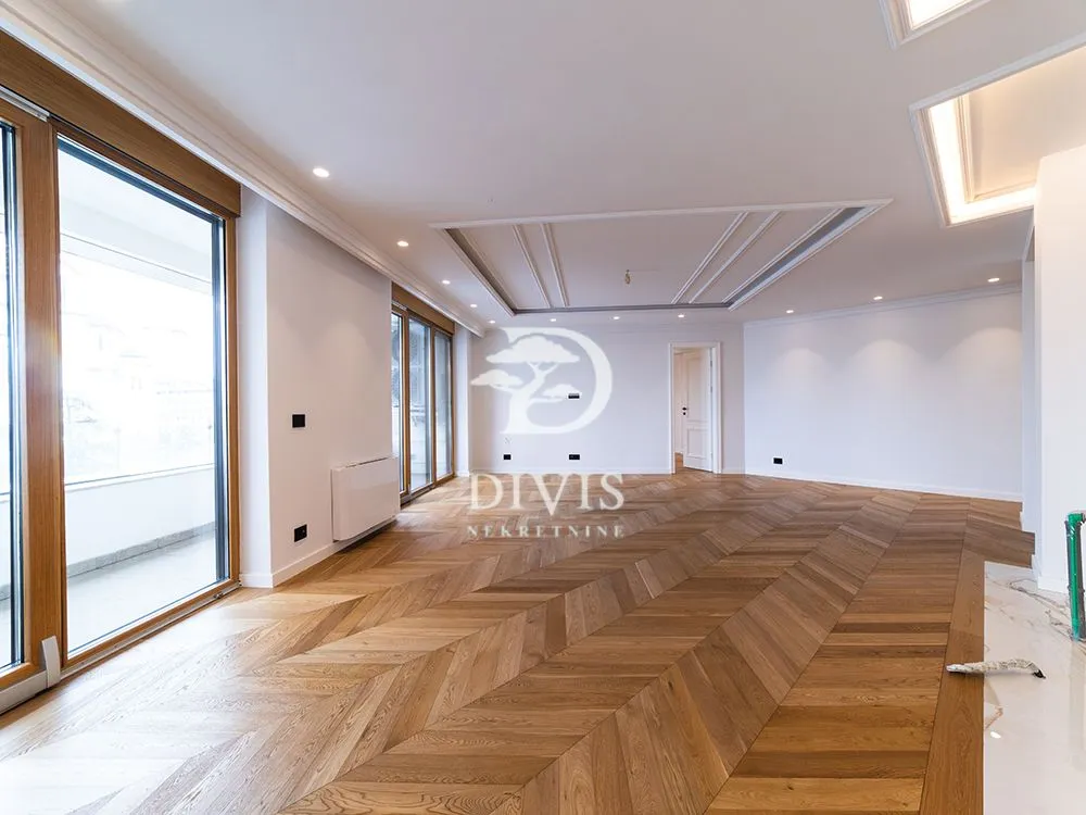 Sale, three bedroom apartment, 198m², Vračar Hram, Vračar Sve Podlokacije