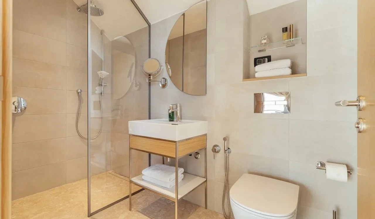 Sale, two bedroom apartment, 179m², Porto Montenegro, Tivat