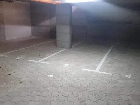 Rent, parking/garage, 15m², Podbara, Novi Sad Sve Podlokacije - image 4