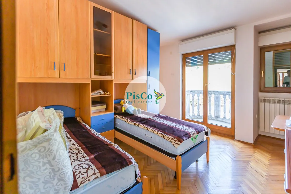 Rent, three bedroom apartment, 122m², Gorica C, Podgorica