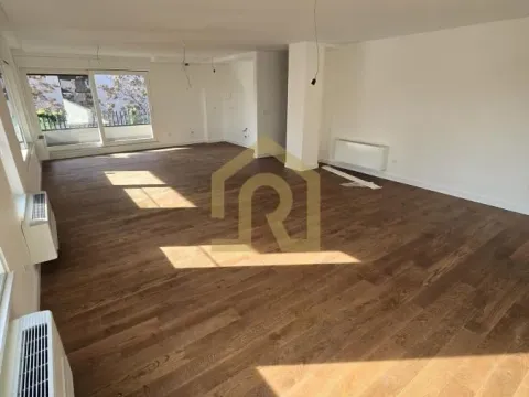 Prodaja, četvorosoban stan, 153m², Vračar Hram, Vračar Sve Podlokacije