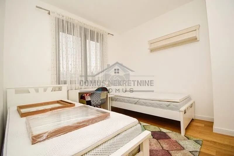 Rent, two bedroom apartment, 65m², Blok 9, Podgorica