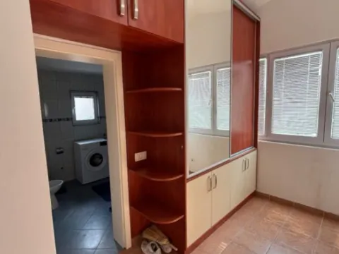 Izdavanje, kuća, 85m², Šušanj, Bar - image 6