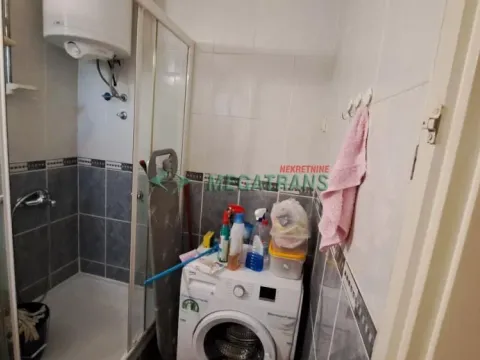 Izdavanje, dvosoban stan, 55m², Liman 1, Novi Sad Sve Podlokacije - image 18