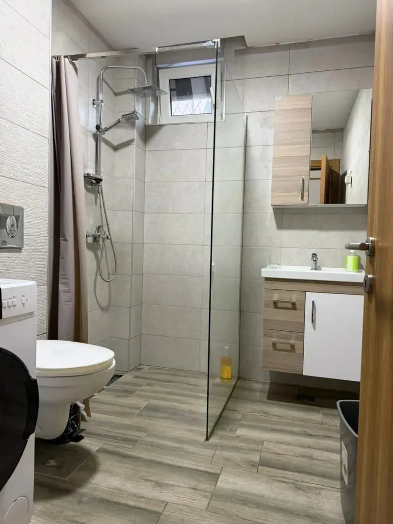 Rent, one bedroom apartment, 52m², Stari Aerodrom, Podgorica