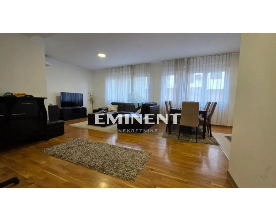 Sale, three bedroom apartment, 74m², Cvetkova Pijaca, Zvezdara Sve Podlokacije